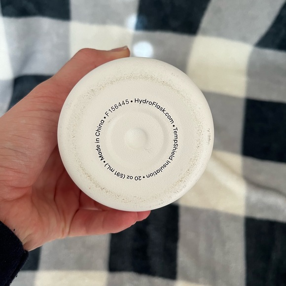 Hydroflask - Picture 2 of 7